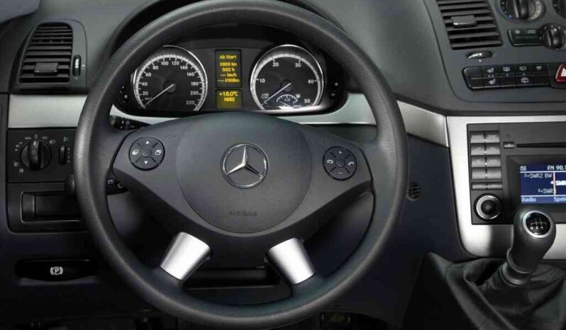 Mercedes-Benz Viano full